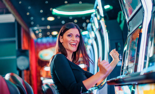 Roulette wheel spinning at langit128 live table